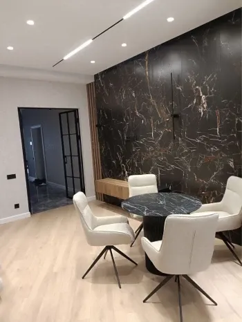 100 m², 3-xonali kvartira, 4/9-1