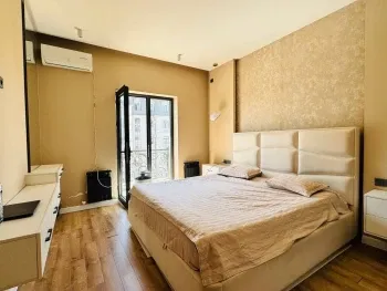 102 m², 3-xonali kvartira, 4/6-2