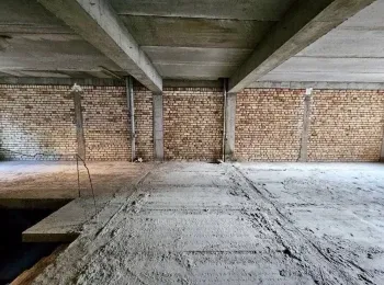 236 м², многокомнатная квартира, 1/8-2