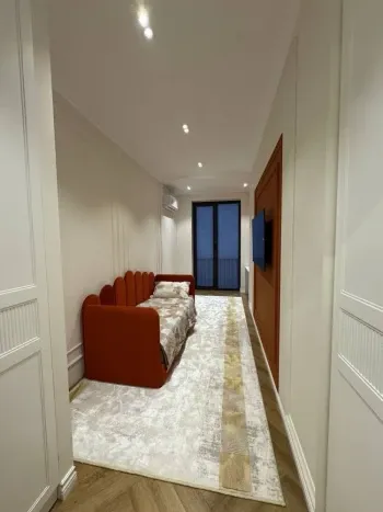 105 м², 4-комн. квартира, 7/10-3