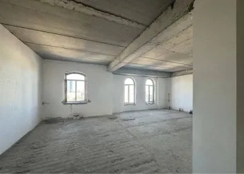 99 м², 3-комн. квартира, 3/10-0