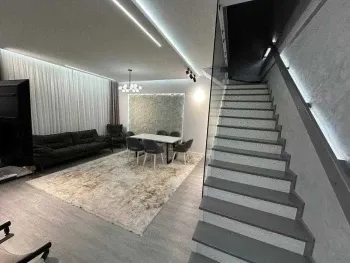 105 м², 3-комн. квартира, 9/10-0