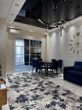 80 м², 3-комн. квартира, 2/8-1