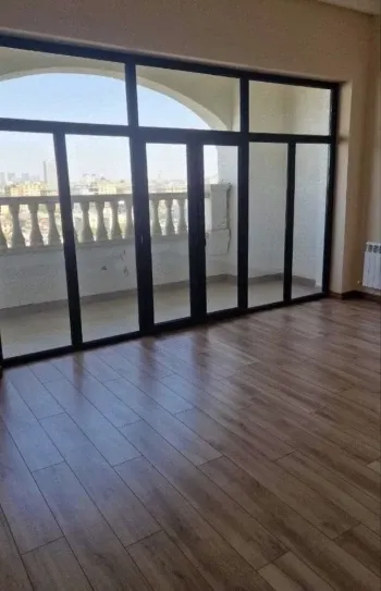 200 m², 5-xonali kvartira, 9/10-2