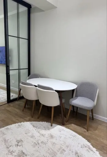 65 м², 2-комн. квартира, 2/8-2