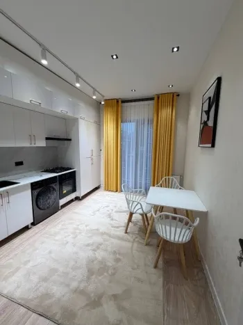 60 м², 2-комн. квартира, 4/8-3