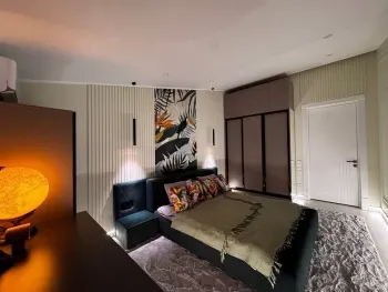 100 м², 3-комн. квартира, 10/10-2