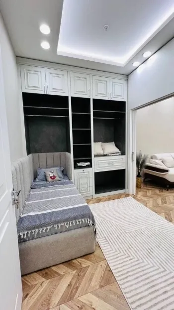 74 м², 3-комн. квартира, 15/51-1