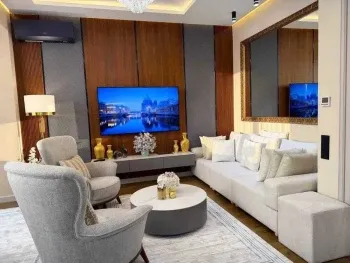 141 м², 4-комн. квартира, 8/9-0