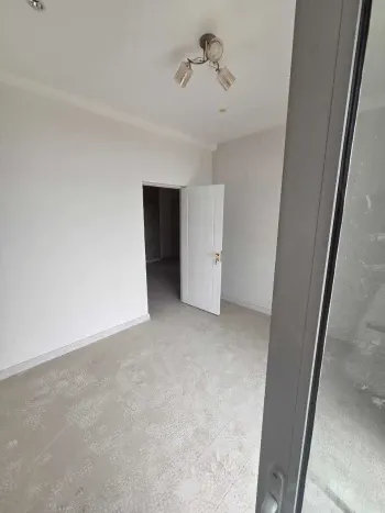 64 м², 3-комн. квартира, 3/9-3