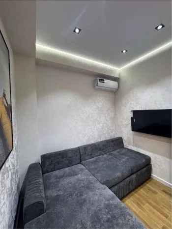 30 м², 1-комн. квартира, 13/14-2