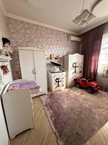 180 m², 5-xonali kvartira, 7/7-3