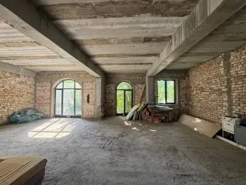 115 м², 5-комн. квартира, 1/8-3