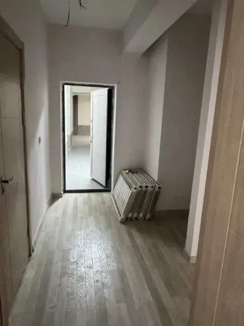 85 м², 3-комн. квартира, 1/12-1