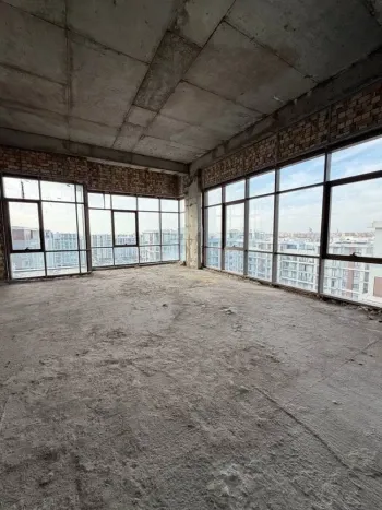 237 м², 5-комн. квартира, 8/9-1