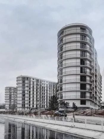 150 м², 3-комн. квартира, 1/10-2