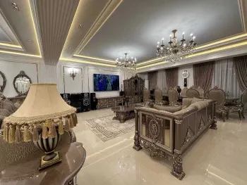210 м², 3-комн. квартира, 3/8-3
