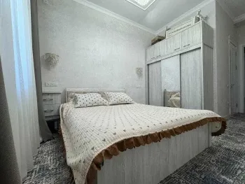 90 м², 4-комн. квартира, 10/10-1