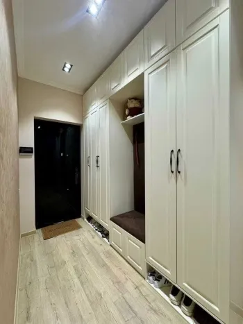 65 m², 3-xonali kvartira, 4/10-2