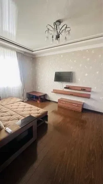 68 m², 2-xonali kvartira, 8/8-3