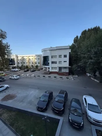 80 м², 2-комн. квартира, 2/16-3