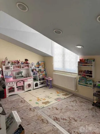 115 м², 4-комн. квартира, 8/9-3