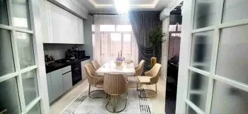 83 м², 3-комн. квартира, 8/9-1