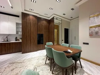 80 м², 2-комн. квартира, 6/9-1