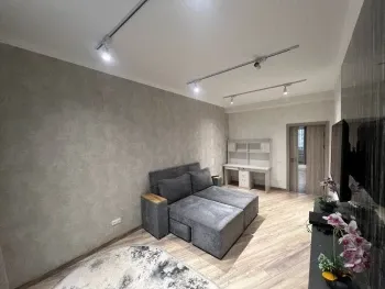 72 м², 2-комн. квартира, 7/9-0