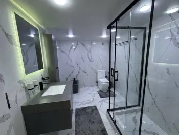 200 м², 5-комн. квартира, 1/9-3