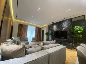 108 м², 3-комн. квартира, 7/10-3