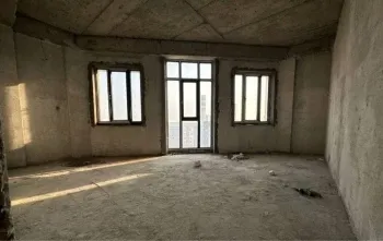 114 m², 3-xonali kvartira, 8/12-2