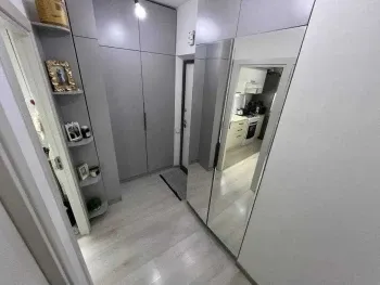 28 м², 1-комн. квартира, 9/9-3
