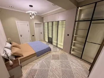 90 м², 3-комн. квартира, 9/10-2