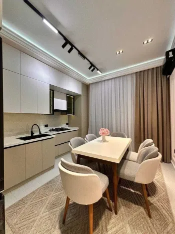 120 m², 4-xonali kvartira, 8/10-2