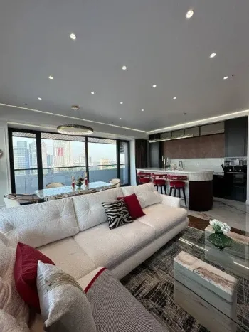 126 м², 3-комн. квартира, 18/27-2