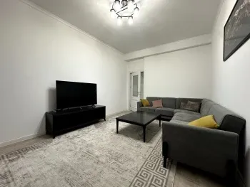 73 м², 3-комн. квартира, 2/8-1