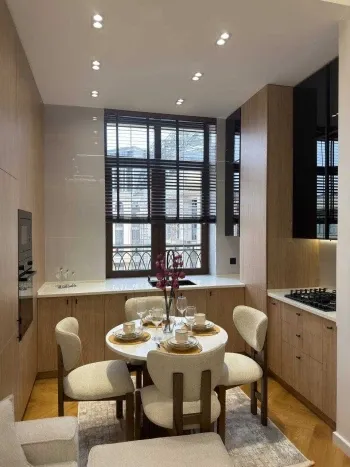 60 м², 3-комн. квартира, 8/8-3