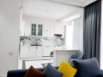 90 м², 3-комн. квартира, 6/8-3