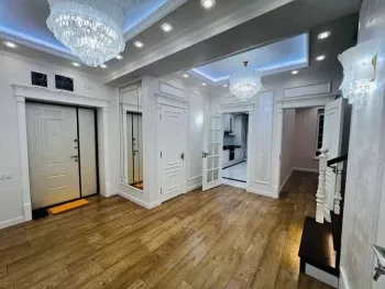 160 м², 5-комн. квартира, 8/9-2