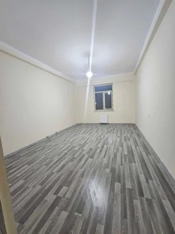80 м², 2-комн. квартира, 3/10-1