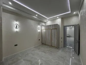 111 м², 3-комн. квартира, 3/12-3