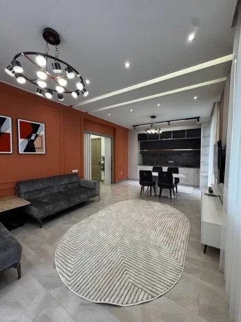 85 м², 3-комн. квартира, 2/5-1
