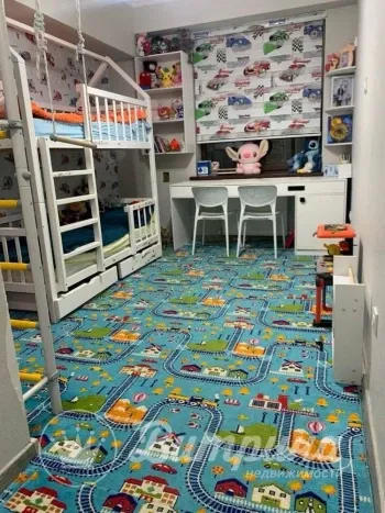 80 м², 2-комн. квартира, 8/8-1