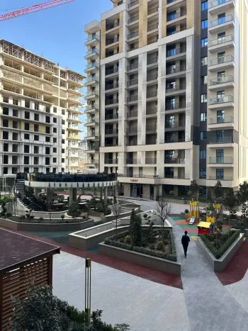 80 м², 3-комн. квартира, 2/14-0