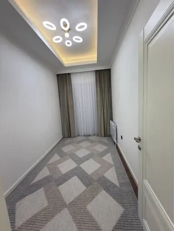 70 м², 3-комн. квартира, 4/9-2