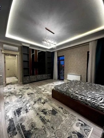 116 м², 3-комн. квартира, 3/7-0