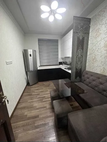 116 м², 4-комн. квартира, 1/8-3