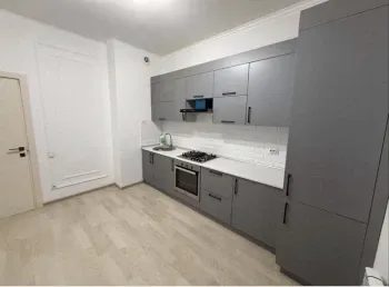 75 m², 3-xonali kvartira, 9/9-0