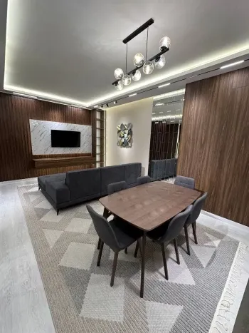 100 м², 3-комн. квартира, 15/25-1
